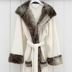 Pottery Barn Faux Fur Ombre Robe